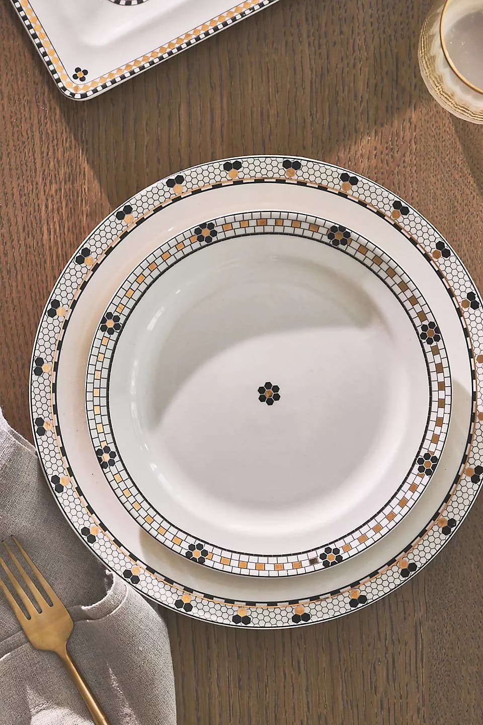 Bistro tile Dinner plate