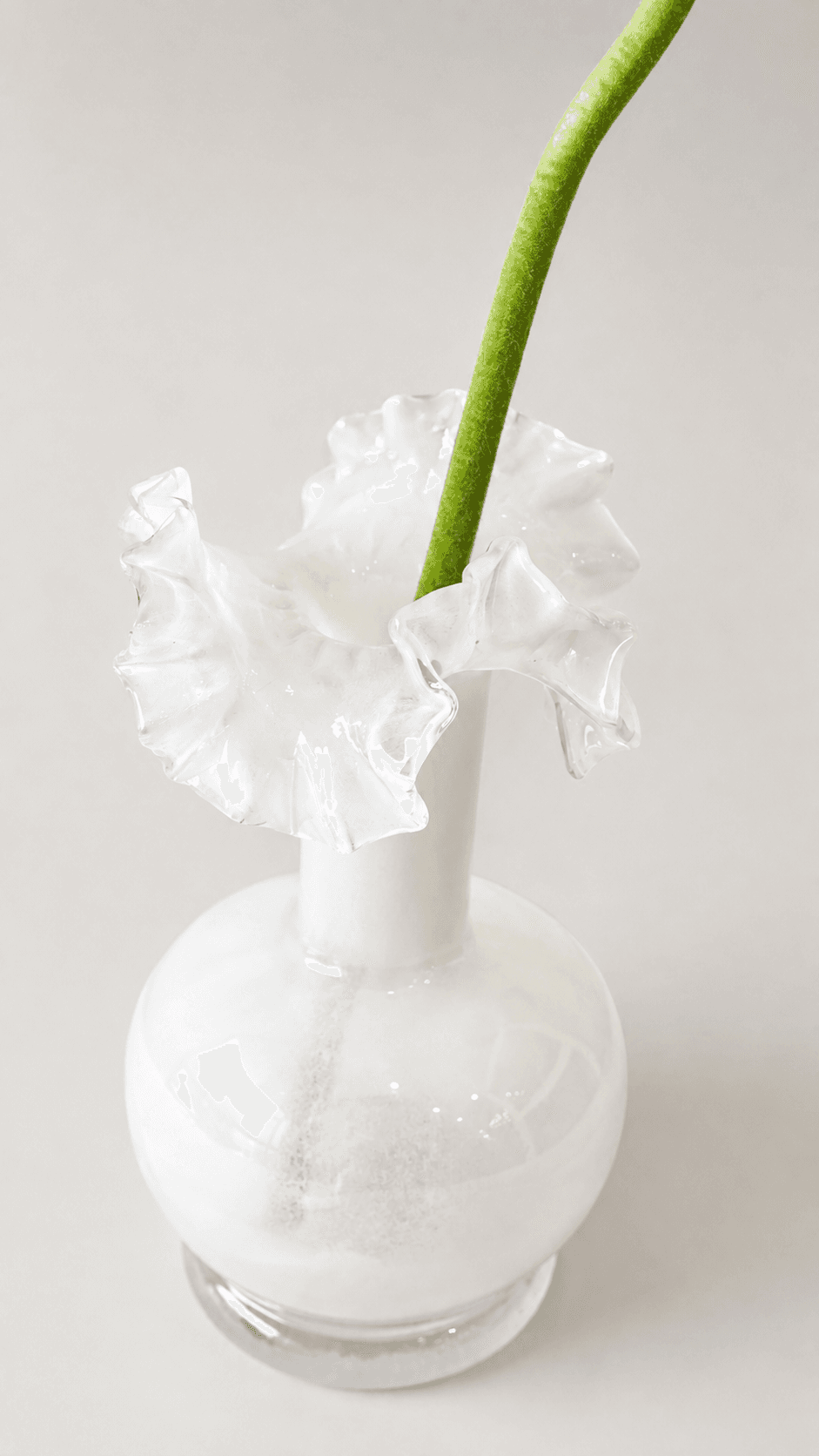 Soft White Frill Glass Vase