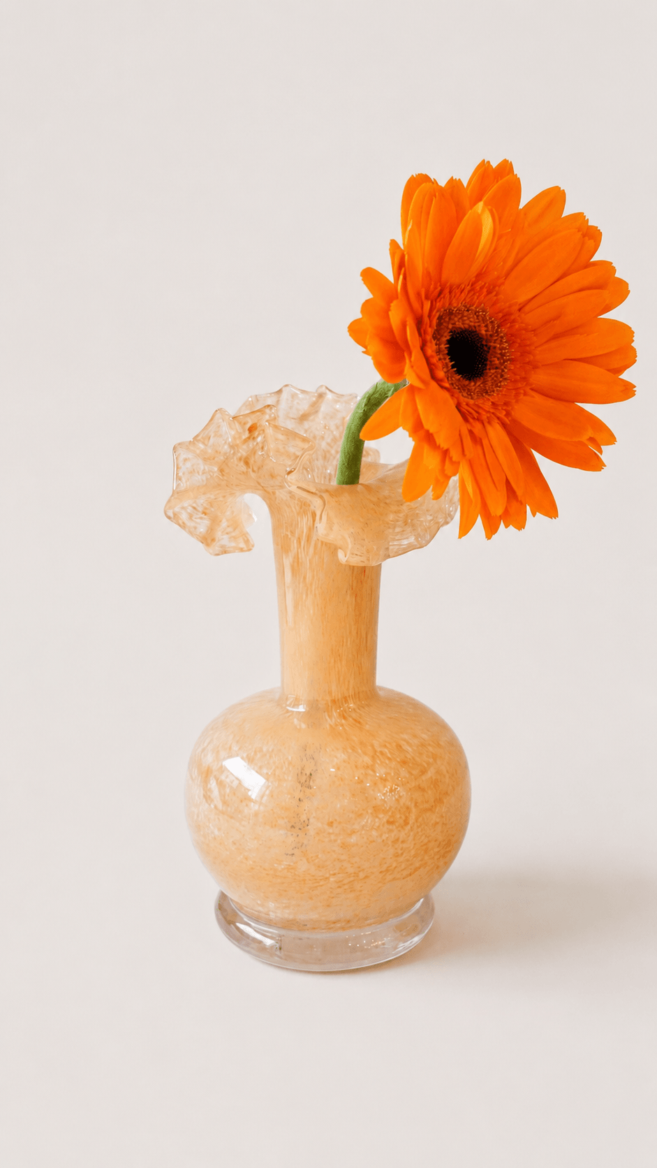 Apricot Frill Glass Vase